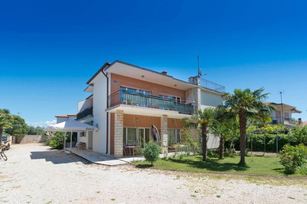 Apartments Umag Eksteriør billede